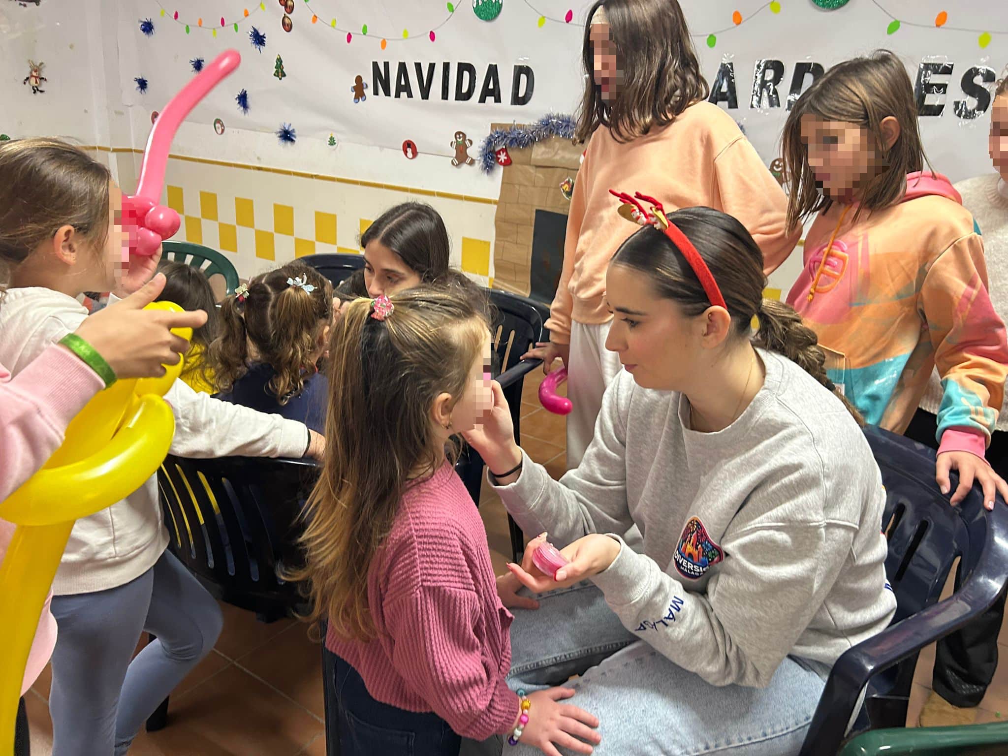 Campamento de Navidad en Ardales con pintacaras y animación infantil 1