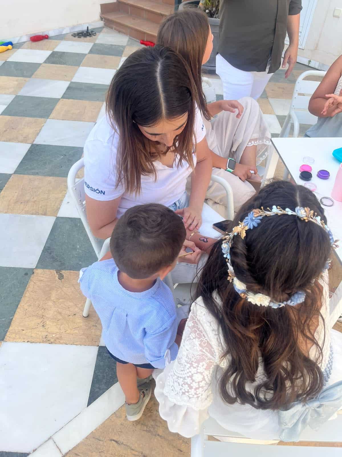 Animación para comuniones en Málaga con búsqueda del tesoro y juegos infantiles